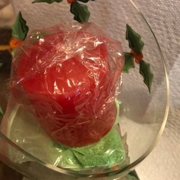 Holly candleholder set - Picture 2 of 5